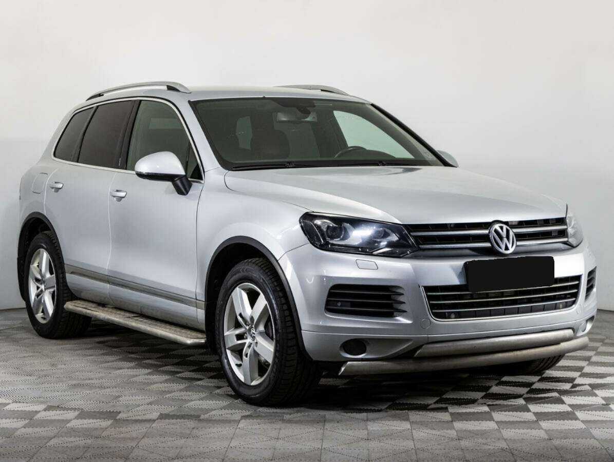 Купить Volkswagen Touareg, 2012, 229 375 км, фото №3