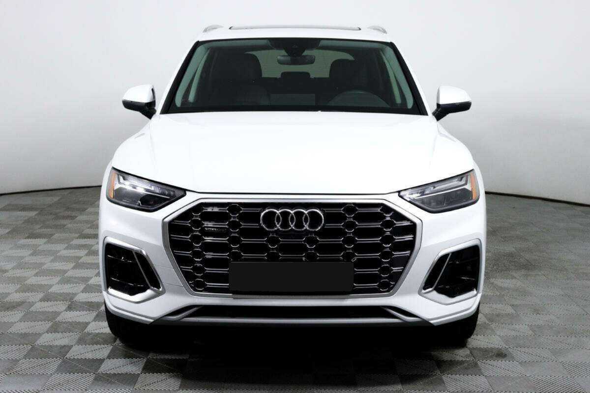 Купить Audi Q5 45 TFSI, 2022, 2 750 км, фото №2
