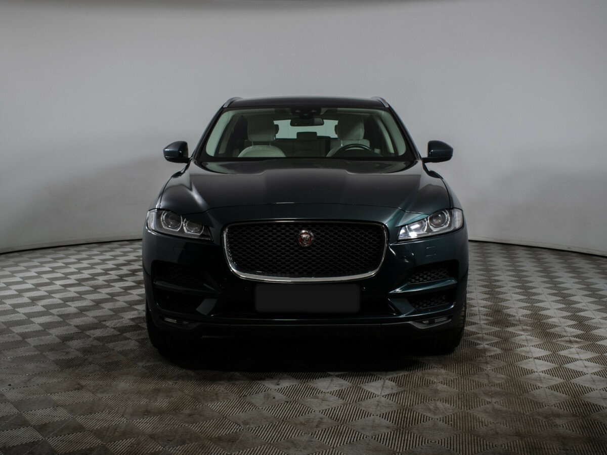 Купить Jaguar F-Pace I, 2017, 108 000 км, фото №2