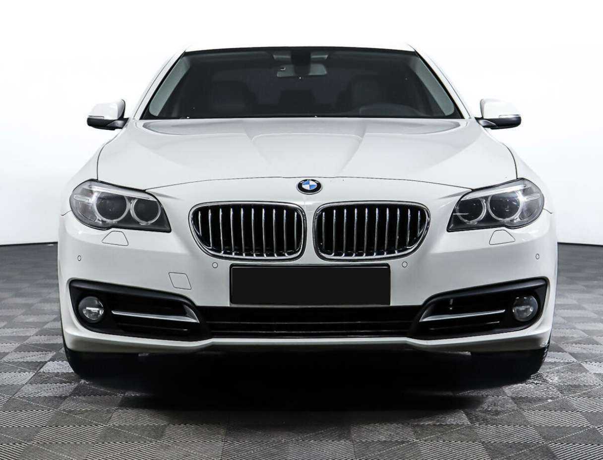 Купить BMW 5 серии 520i, 2013, 133 932 км, фото №2