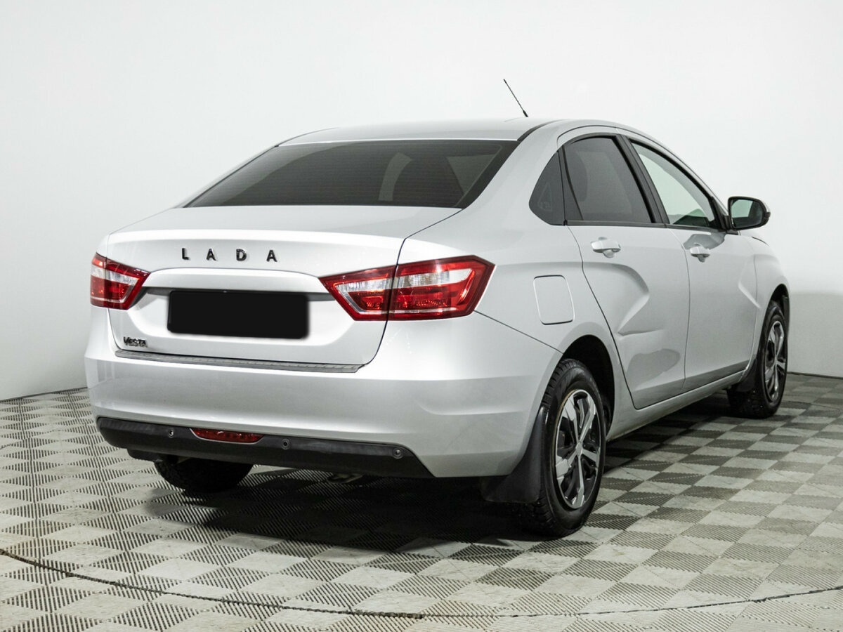 Купить Lada (ВАЗ) Vesta I, 2019, 110 302 км, фото №5