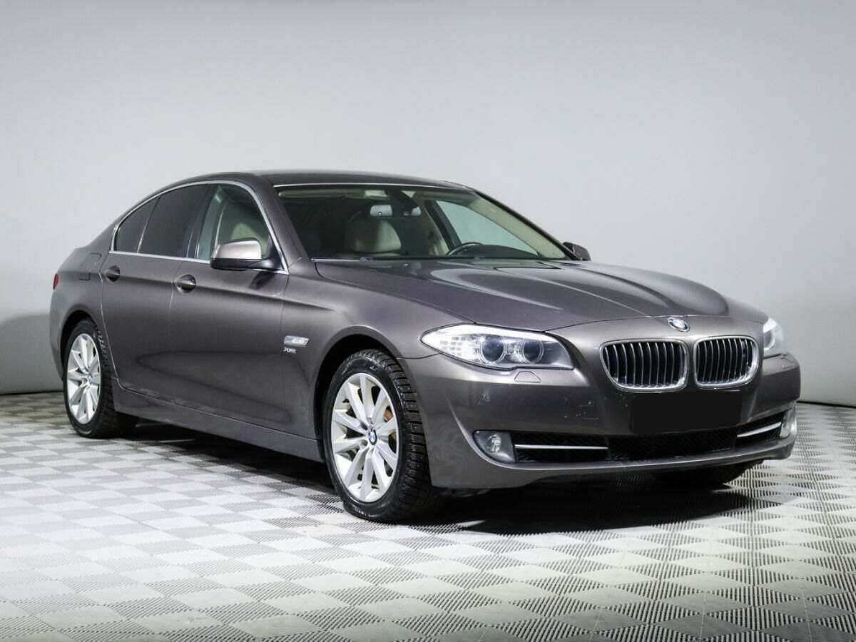 Купить BMW 5 серии 535i xDrive, 2012, 116 498 км, фото №3