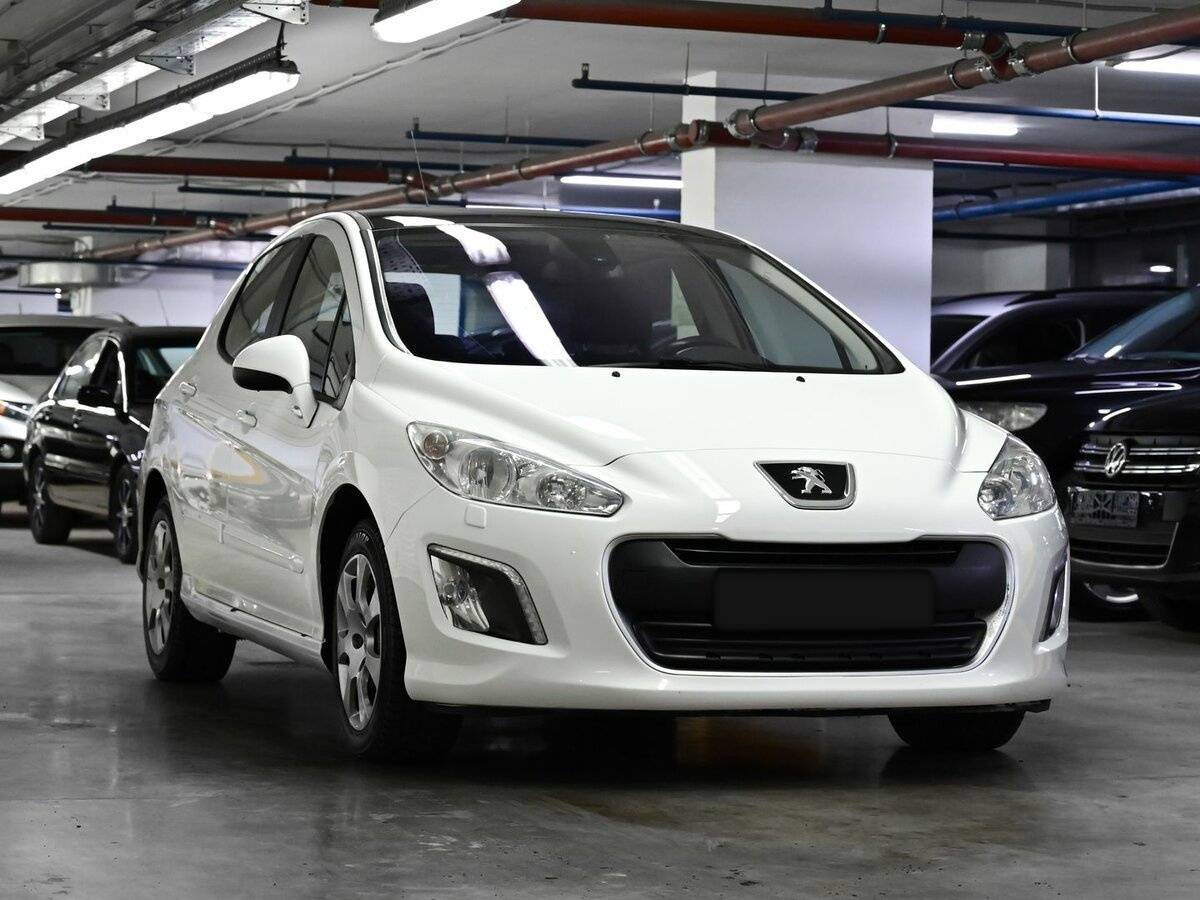Купить Peugeot 308, 2012, 144 000 км, фото №2