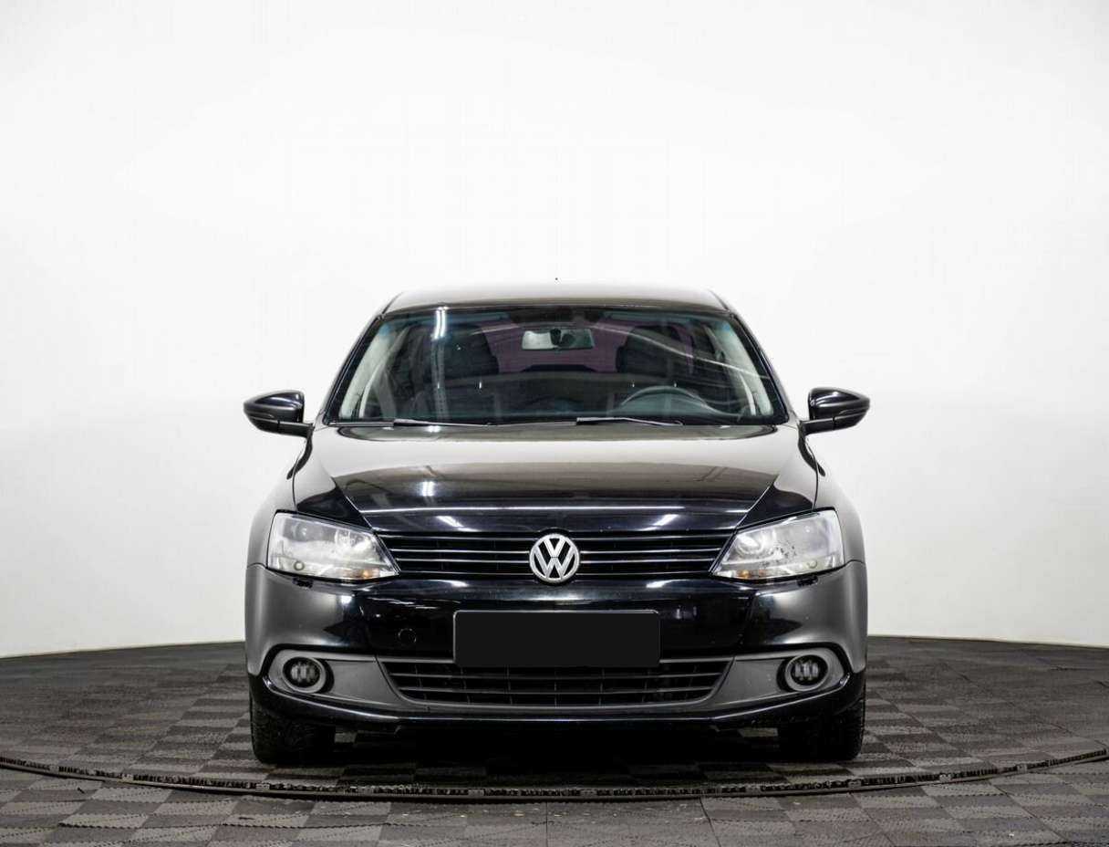 Купить Volkswagen Jetta, 2011, 140 000 км, фото №2