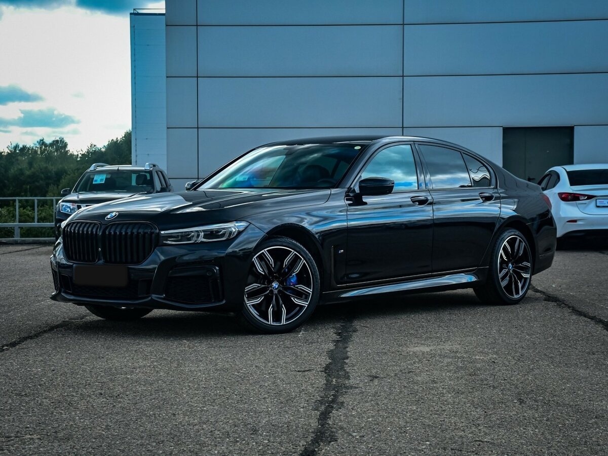 Купить BMW 7 серии 730d xDrive VI (G11/G12) Рестайлинг, 2020, 90 858 км, фото №1
