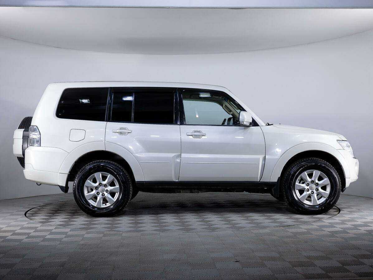 Купить Mitsubishi Pajero, 2013, 187 410 км, фото №3