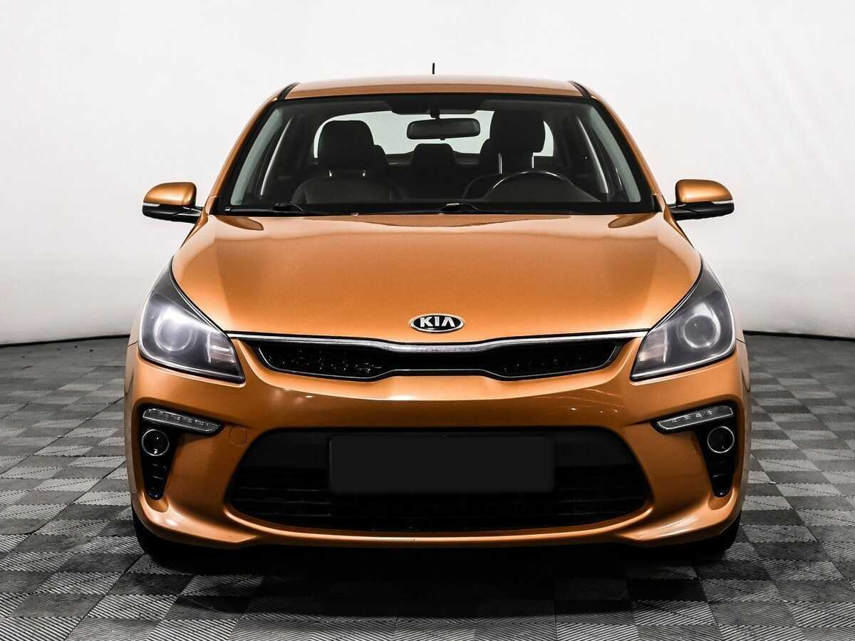 Купить Kia Rio, 2018, 119 940 км, фото №2