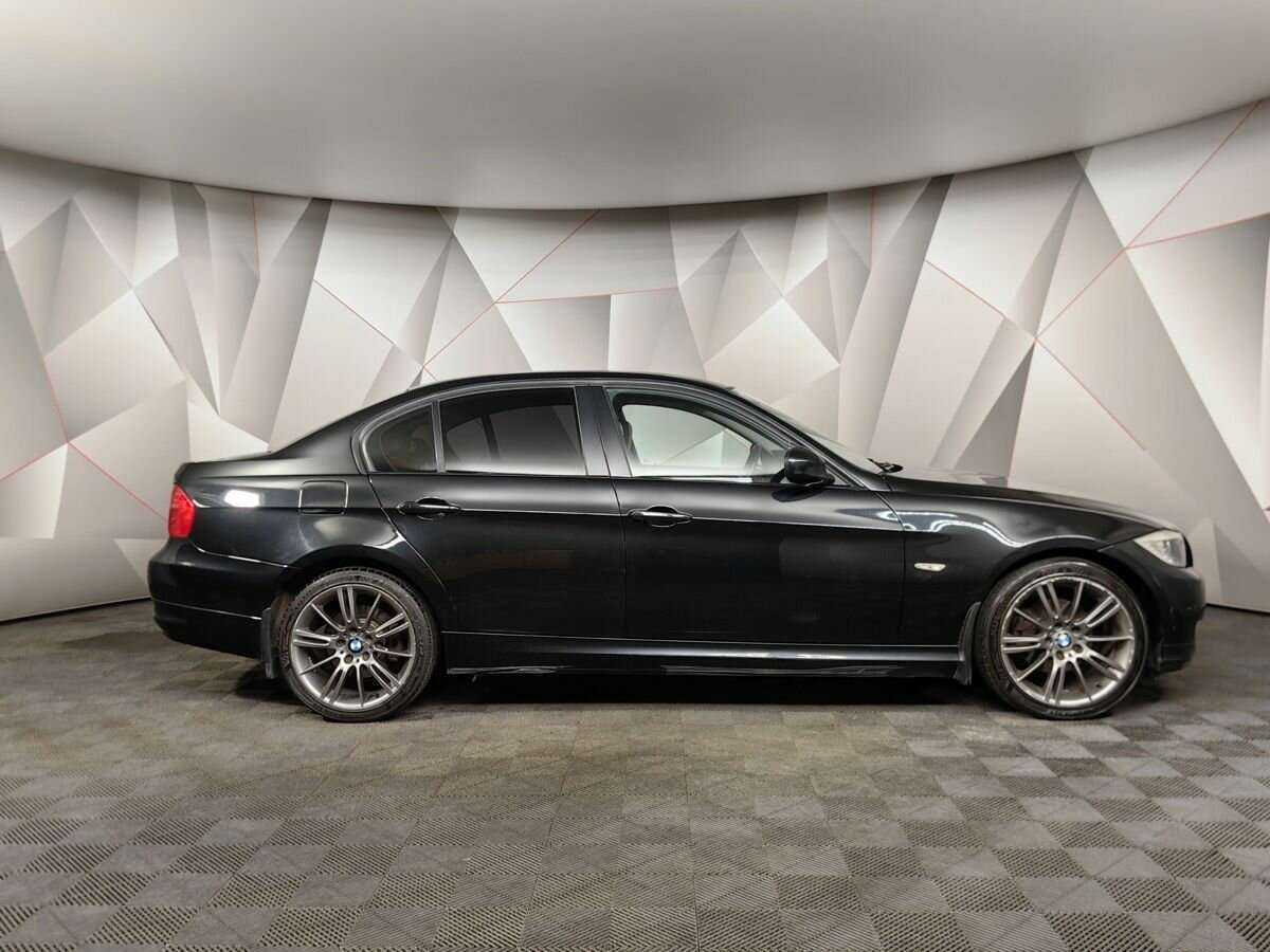 Купить BMW 3 серии 318i, 2010, 175 893 км, фото №6