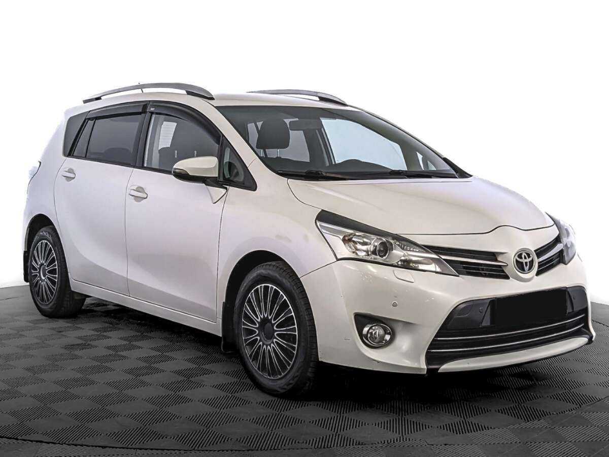 Купить Toyota Verso, 2013, 118 798 км, фото №3