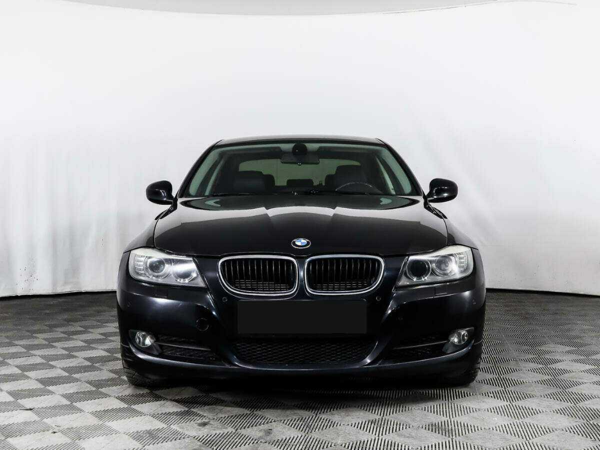 Купить BMW 3 серии 320i, 2011, 161 162 км, фото №2