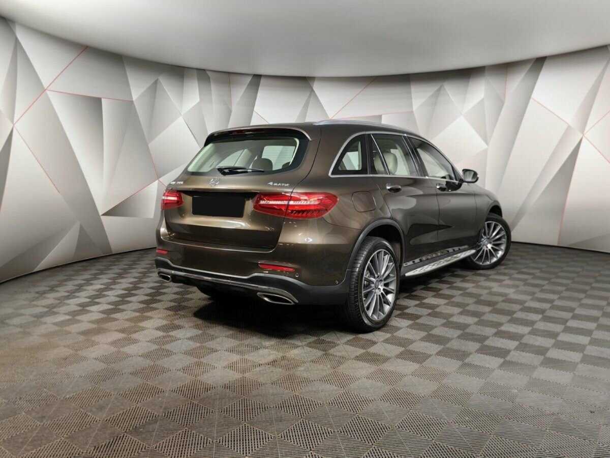 Купить Mercedes-Benz GLC 300, 2016, 135 198 км, фото №2