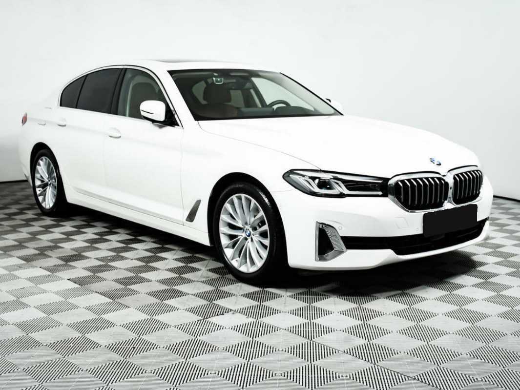 Купить BMW 5 серии 520i, 2021, 19 000 км, фото №3