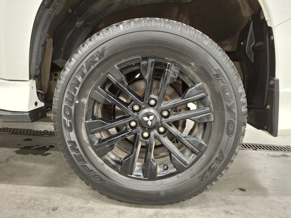 Купить Mitsubishi Montero Sport III Рестайлинг, 2022, 40 268 км, фото №17