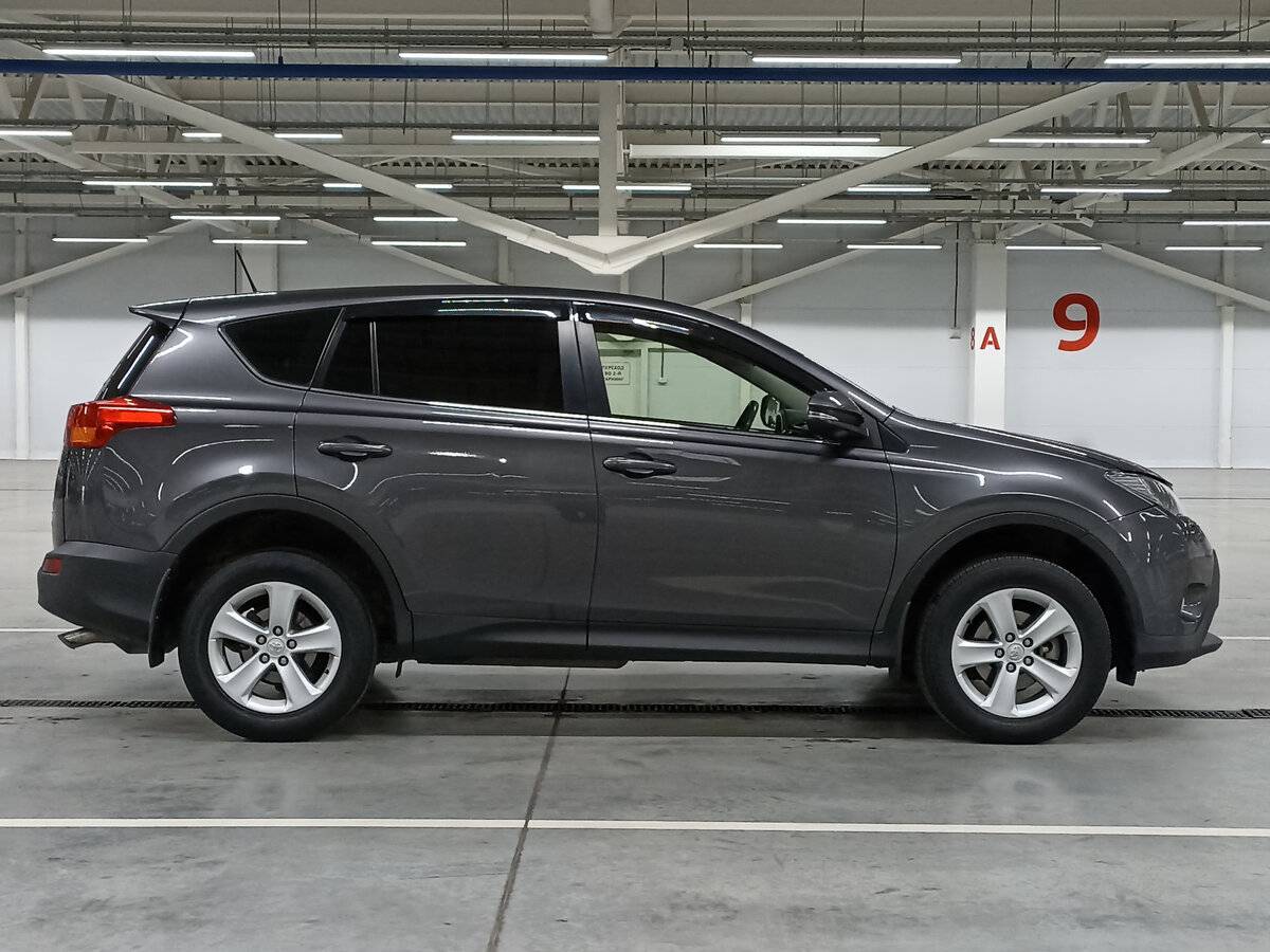 Купить Toyota RAV4, 2013, 192 985 км, фото №4