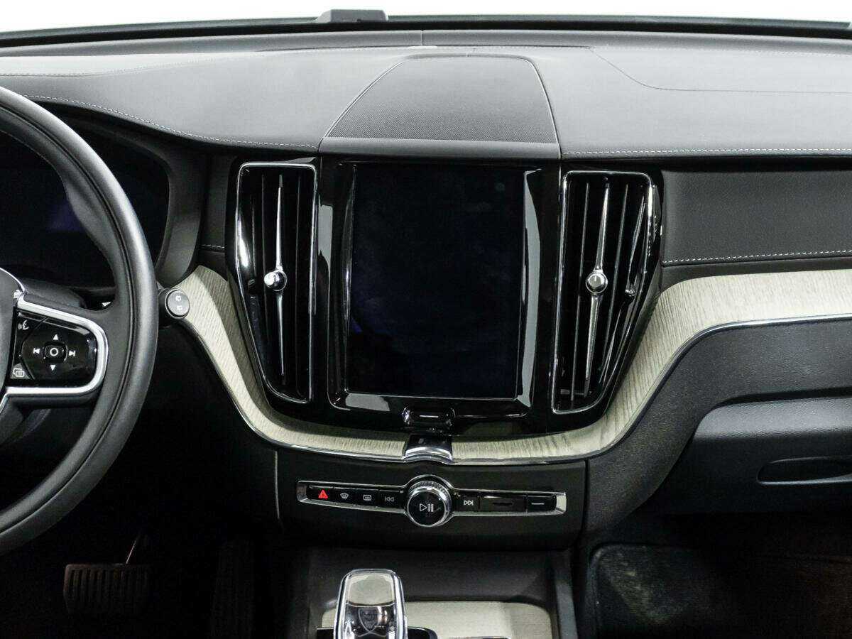 Купить Volvo XC60, 2021, 35 632 км, фото №14