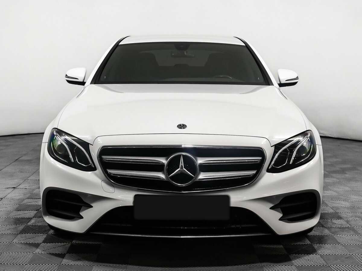 Купить Mercedes-Benz E-Класс 200, 2018, 92 579 км, фото №2