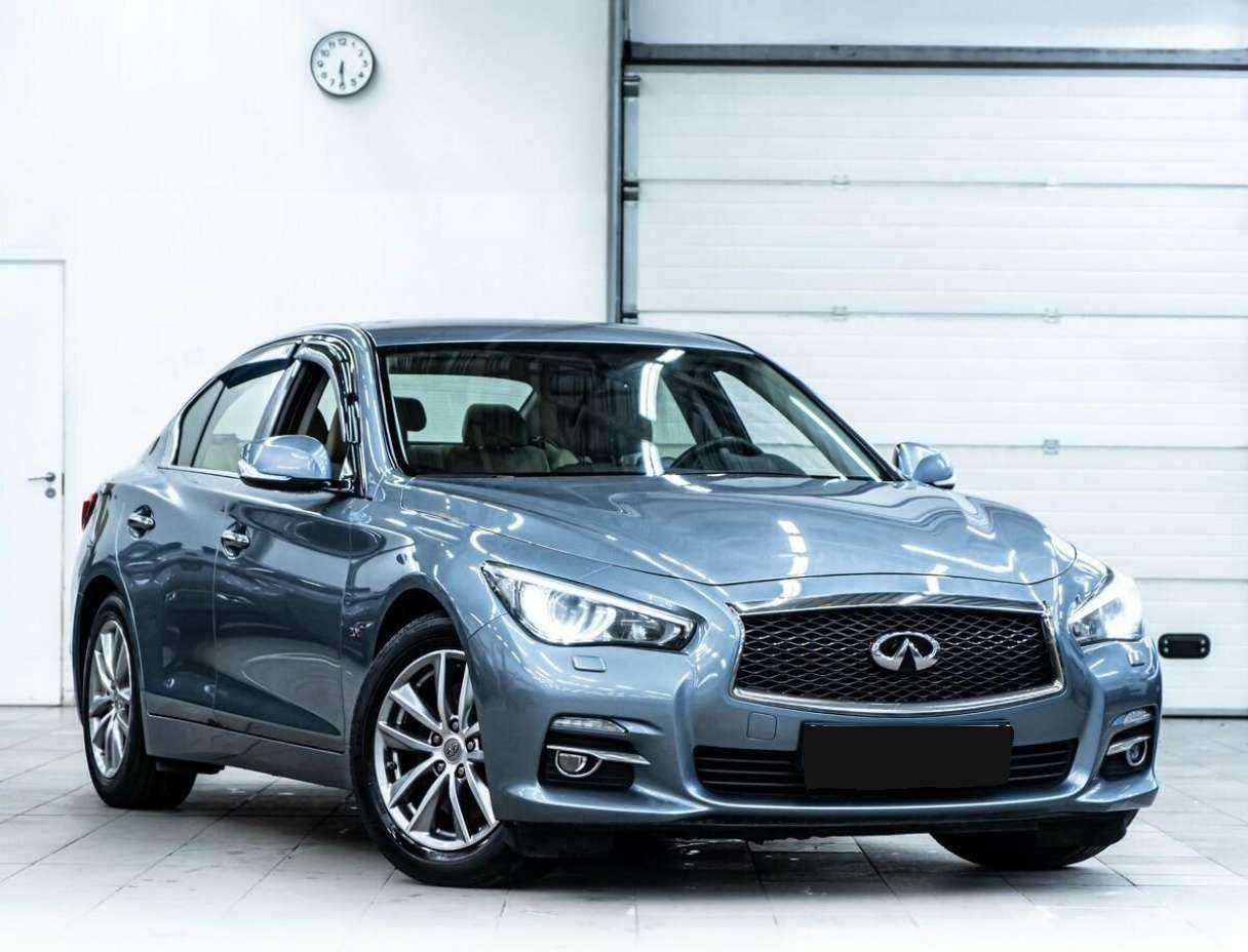 Купить Infiniti Q50, 2014, 94 000 км, фото №2