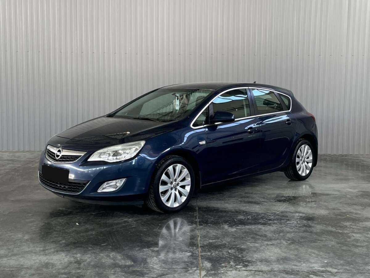Купить Opel Astra, 2011, 171 300 км, фото №1