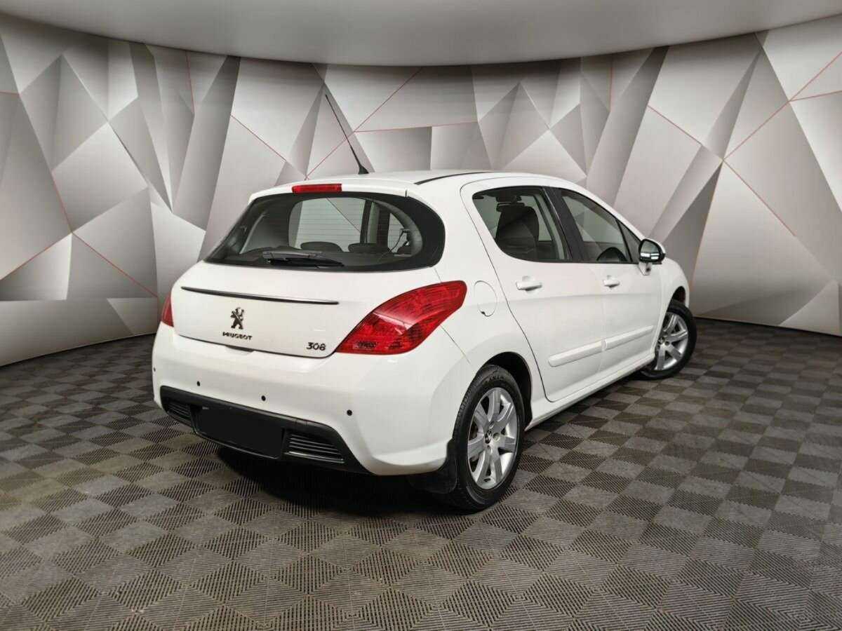 Купить Peugeot 308, 2011, 44 801 км, фото №2