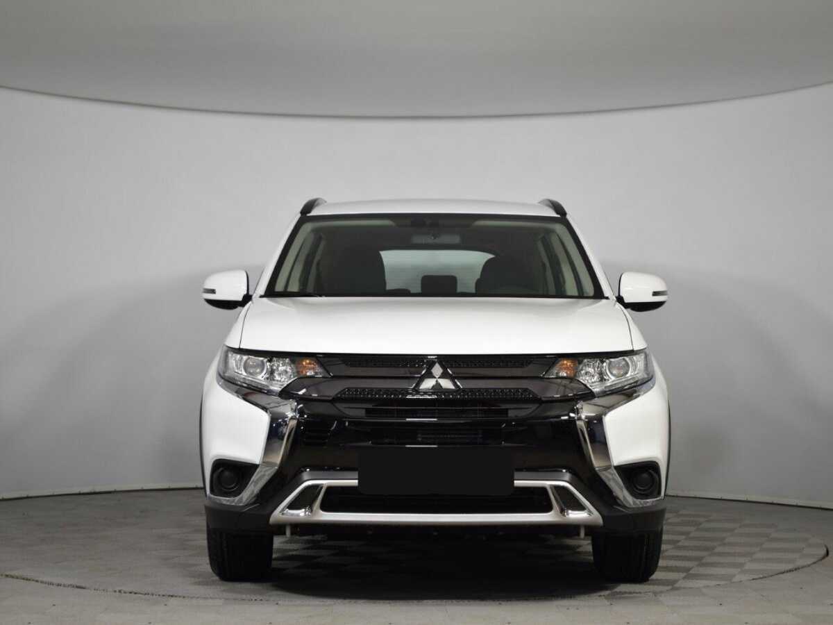 Купить Mitsubishi Outlander, 2022, 24 км, фото №2