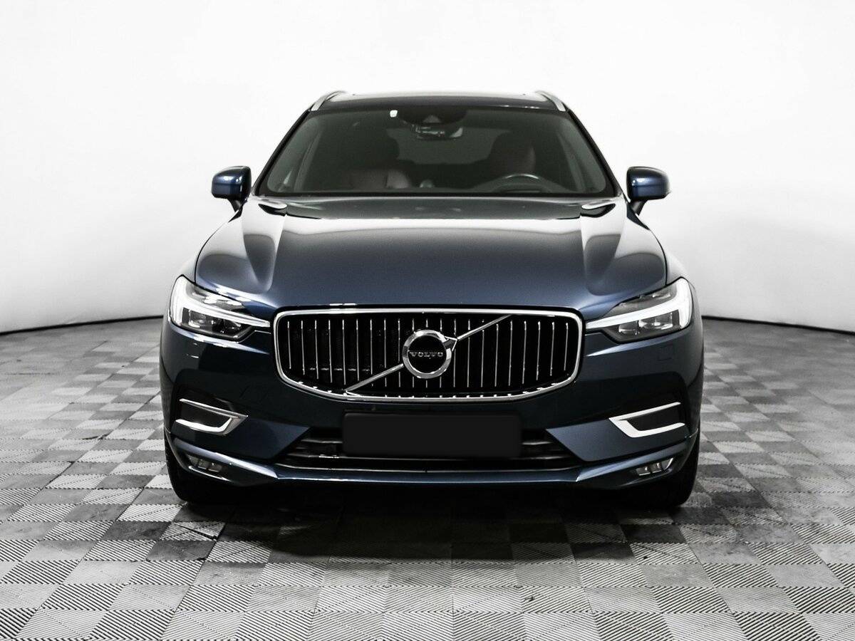 Купить Volvo XC60, 2021, 67 000 км, фото №2