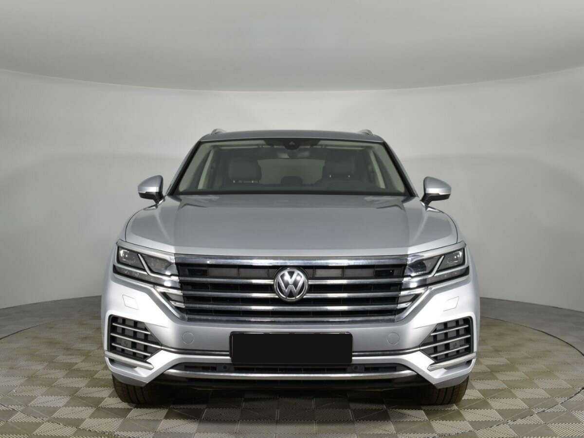 Купить Volkswagen Touareg, 2019, 62 935 км, фото №3