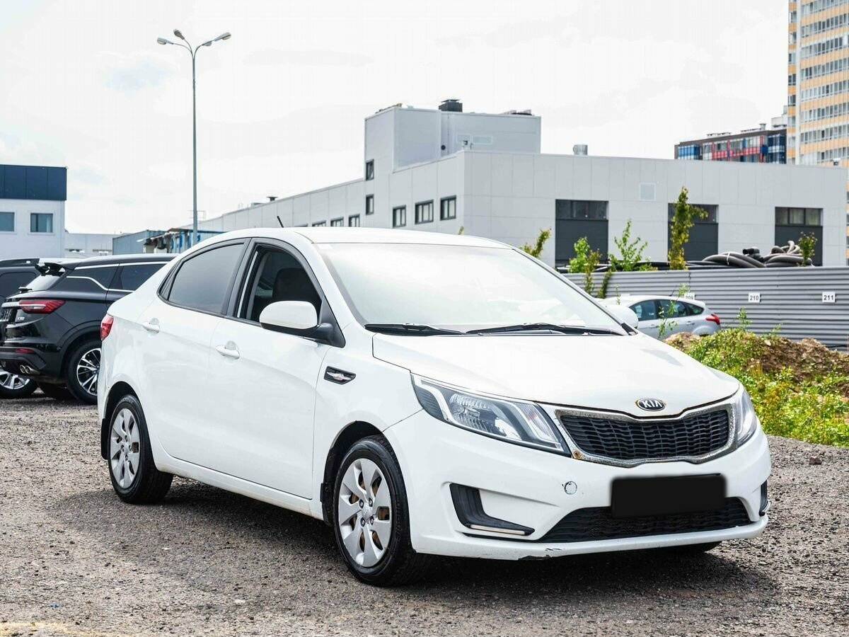 Купить Kia Rio, 2014, 166 410 км, фото №3