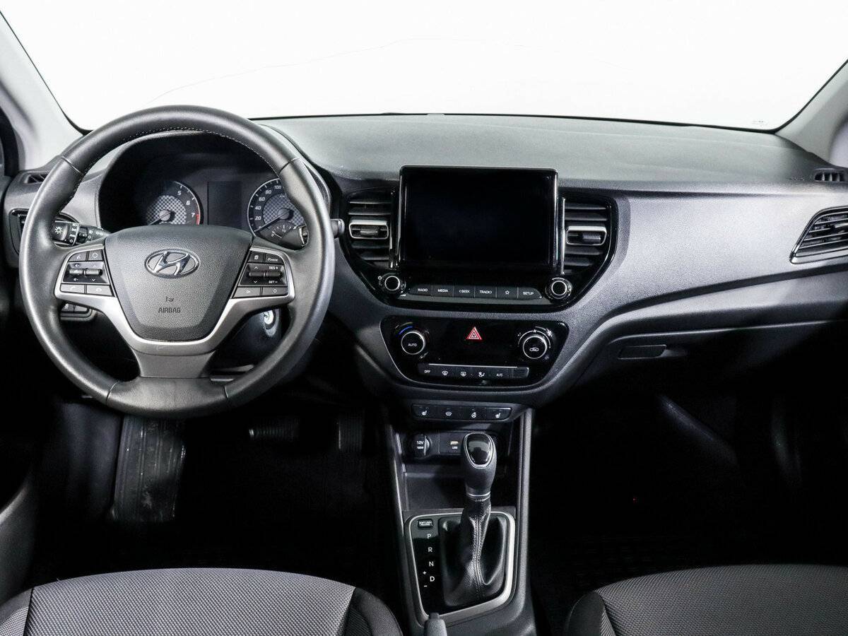 Купить Hyundai Solaris, 2021, 97 000 км, фото №12