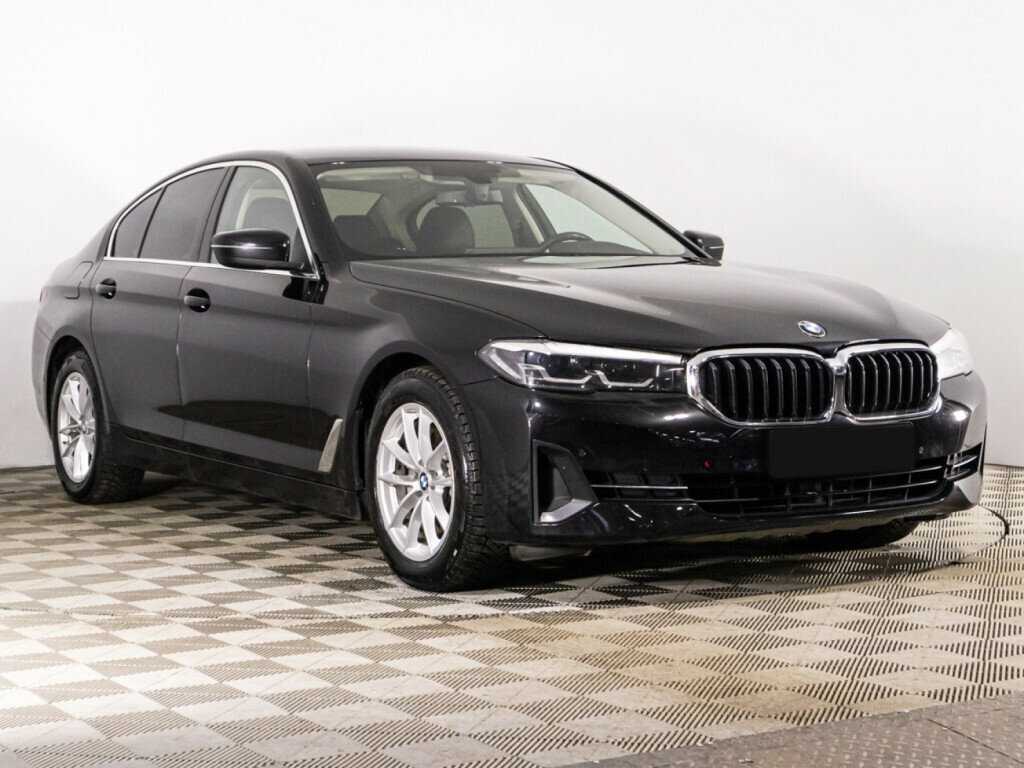 Купить BMW 5 серии 520d xDrive, 2020, 84 129 км, фото №3