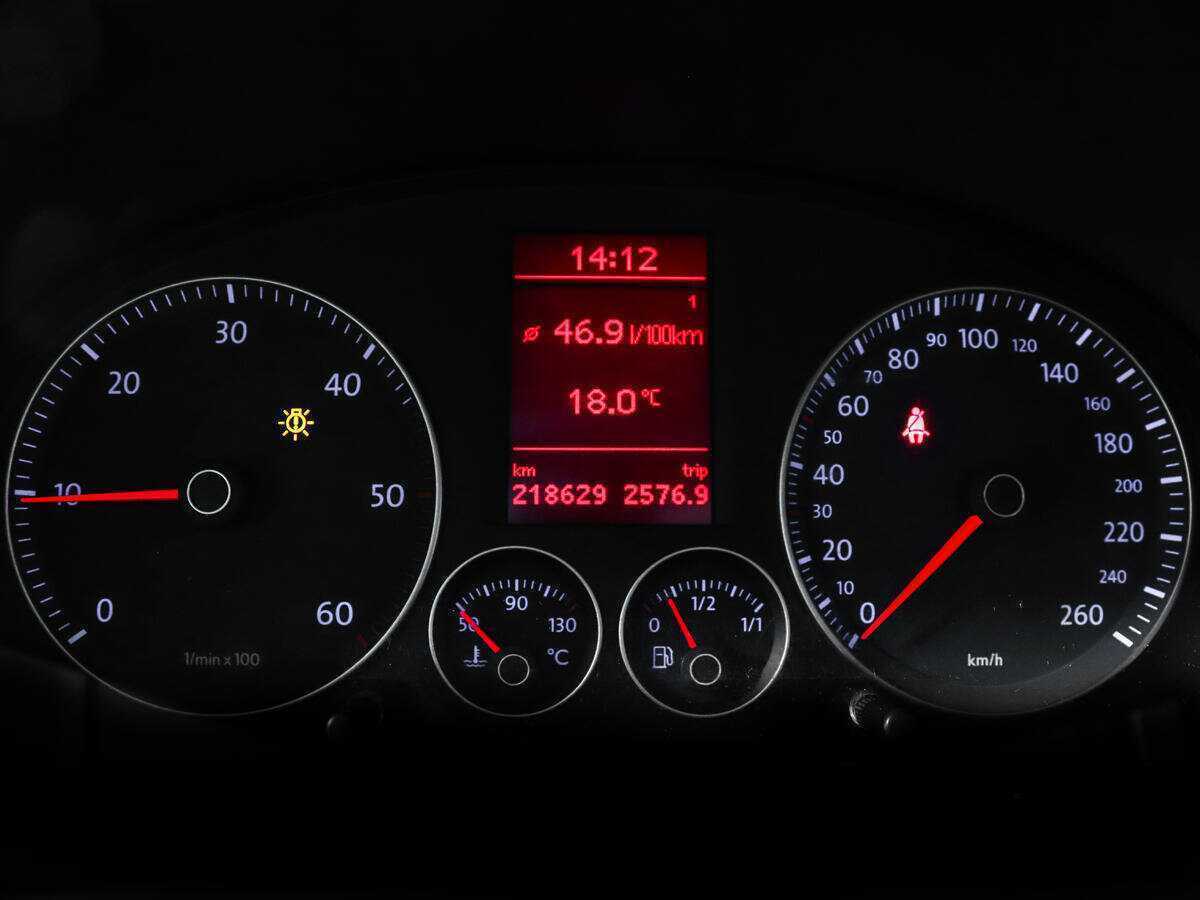 Купить Volkswagen Touran, 2008, 218 624 км, фото №11