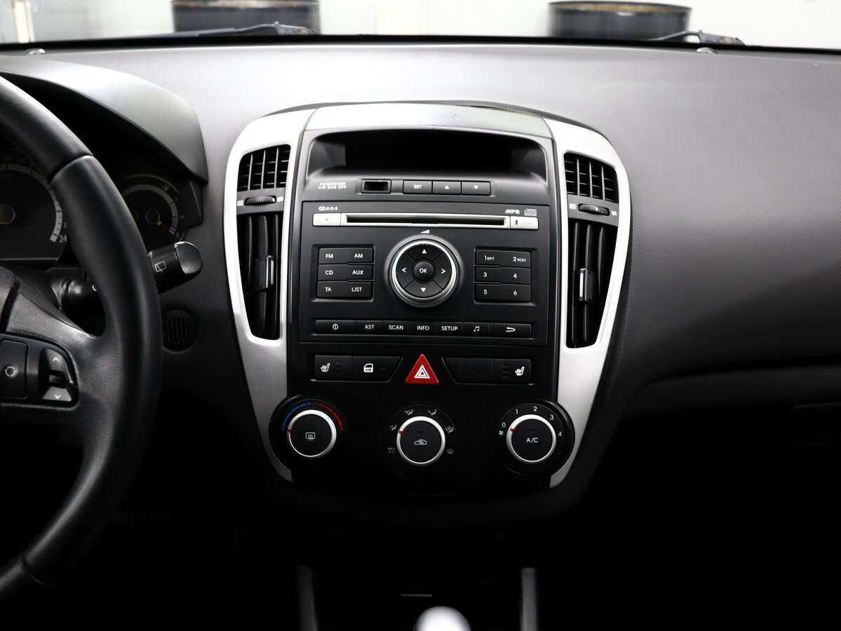 Купить Kia Ceed, 2010, 232 583 км, фото №17