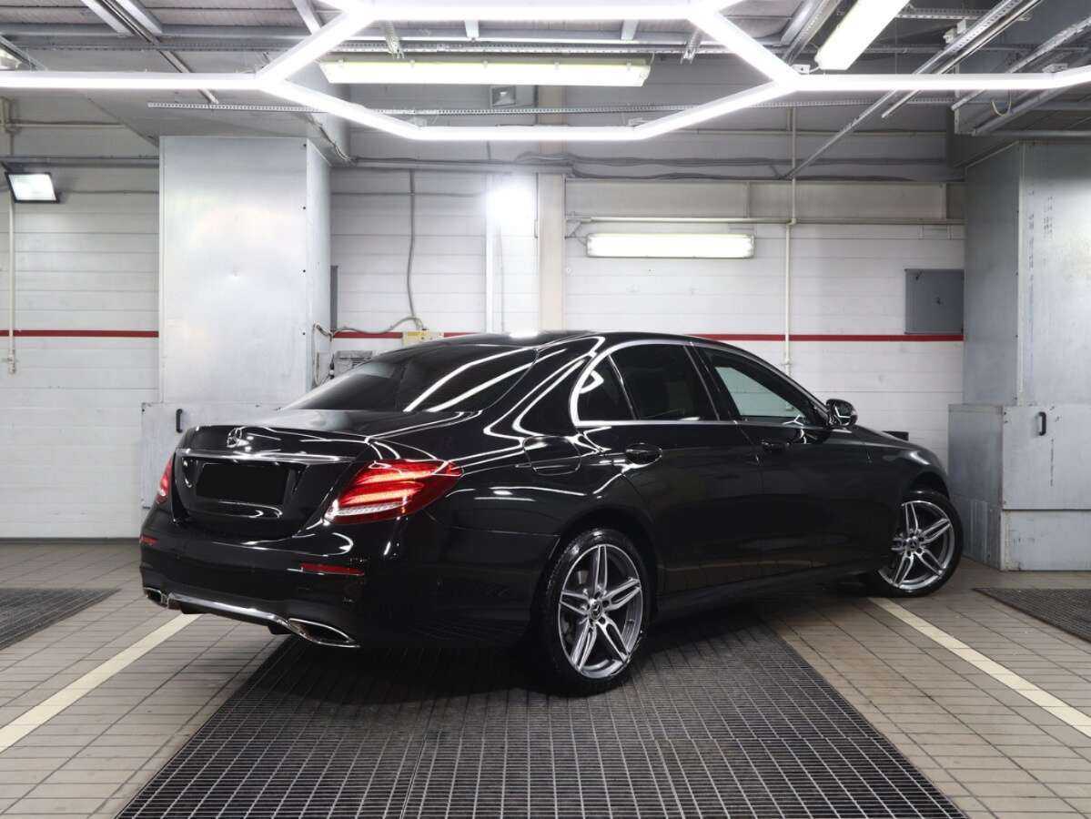 Купить Mercedes-Benz E-Класс 200, 2019, 53 603 км, фото №3