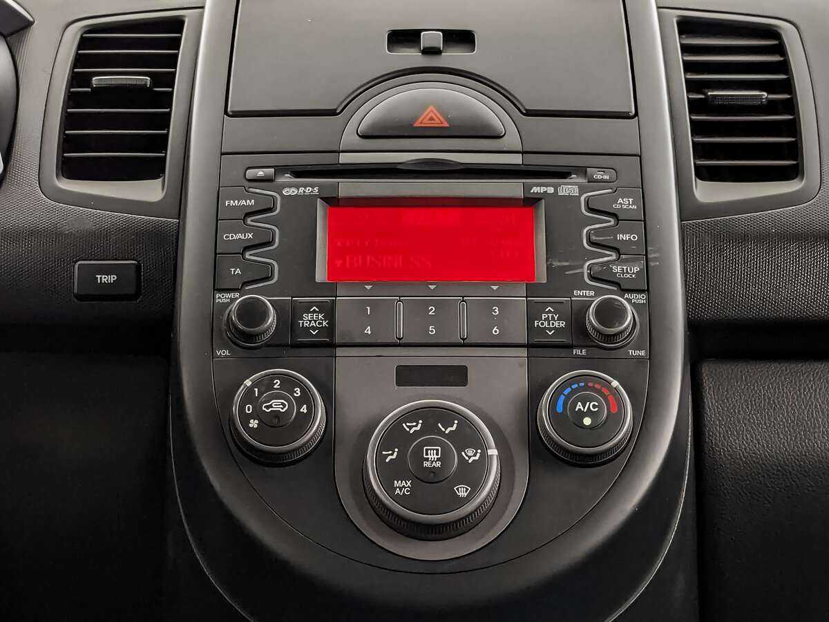 Купить Kia Soul, 2010, 178 859 км, фото №17