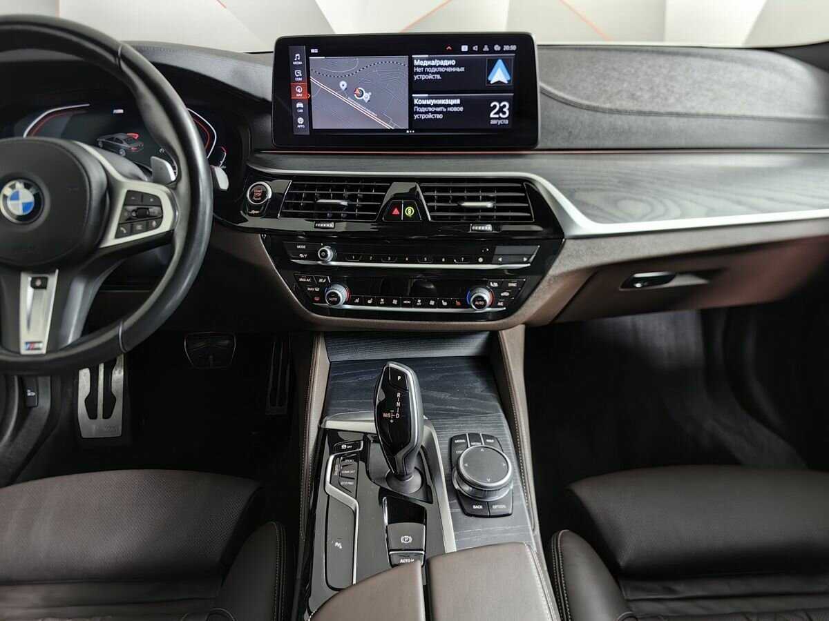 Купить BMW 5 серии 530d xDrive, 2020, 65 756 км, фото №10