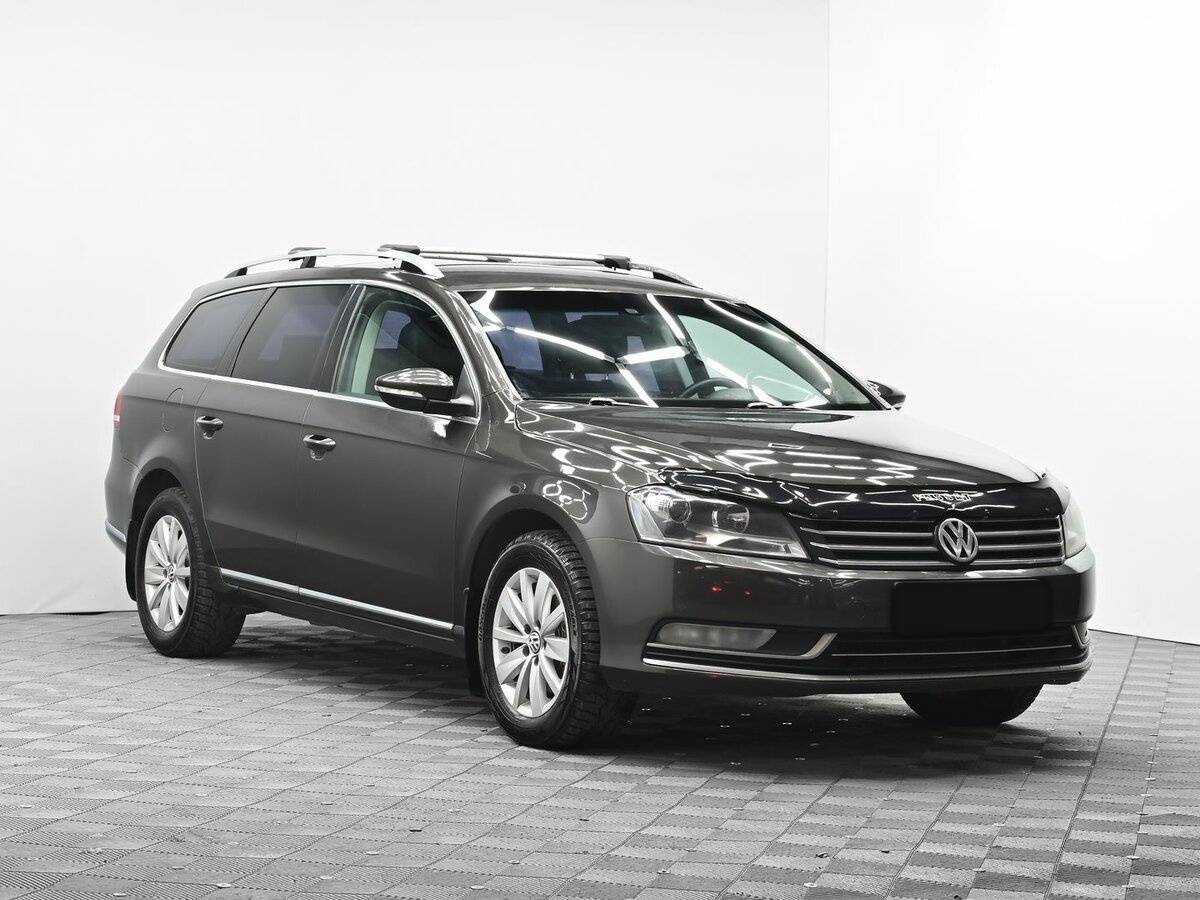 Купить Volkswagen Passat, 2012, 121 000 км, фото №2