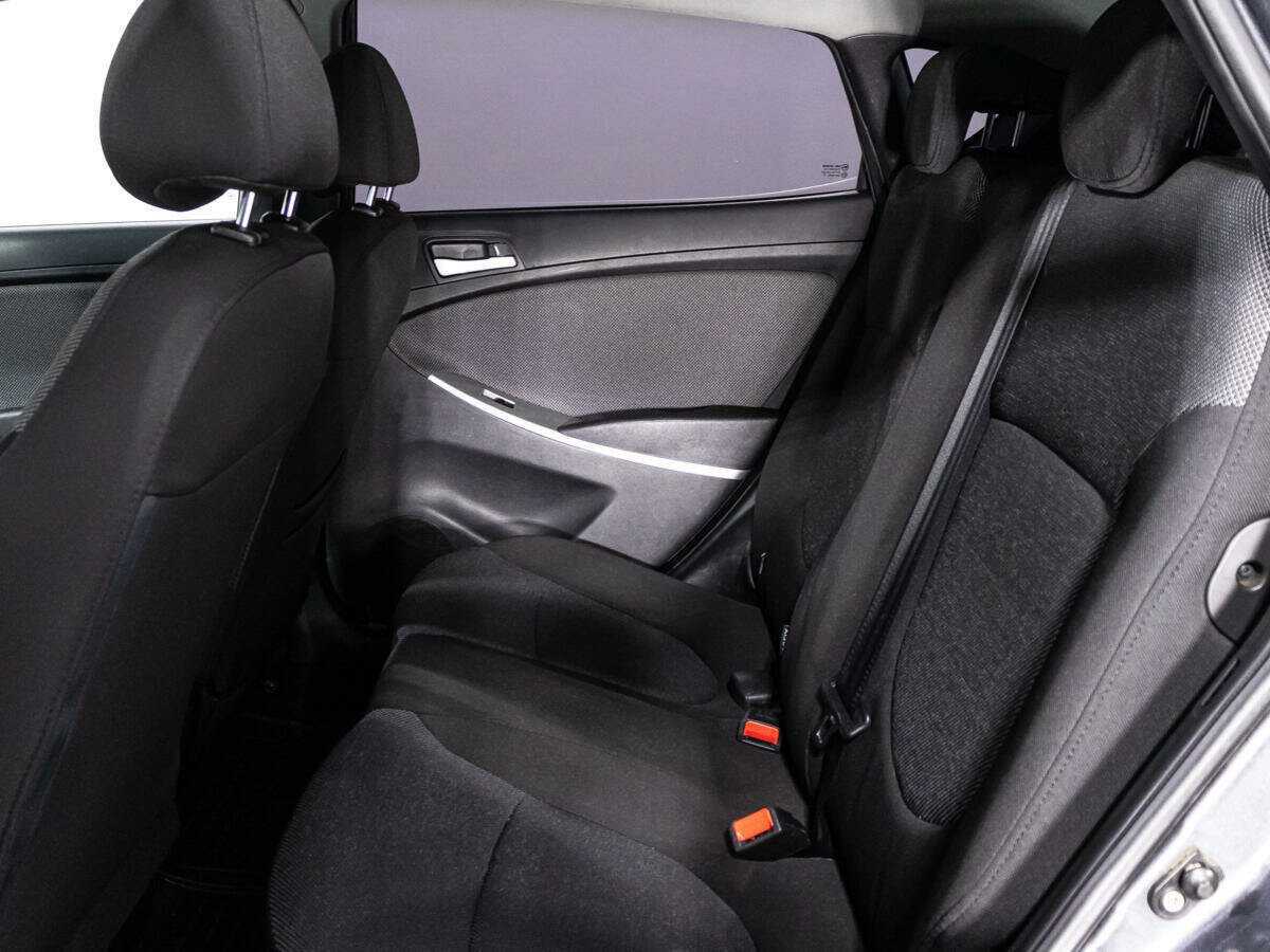 Купить Hyundai Solaris, 2011, 175 048 км, фото №10