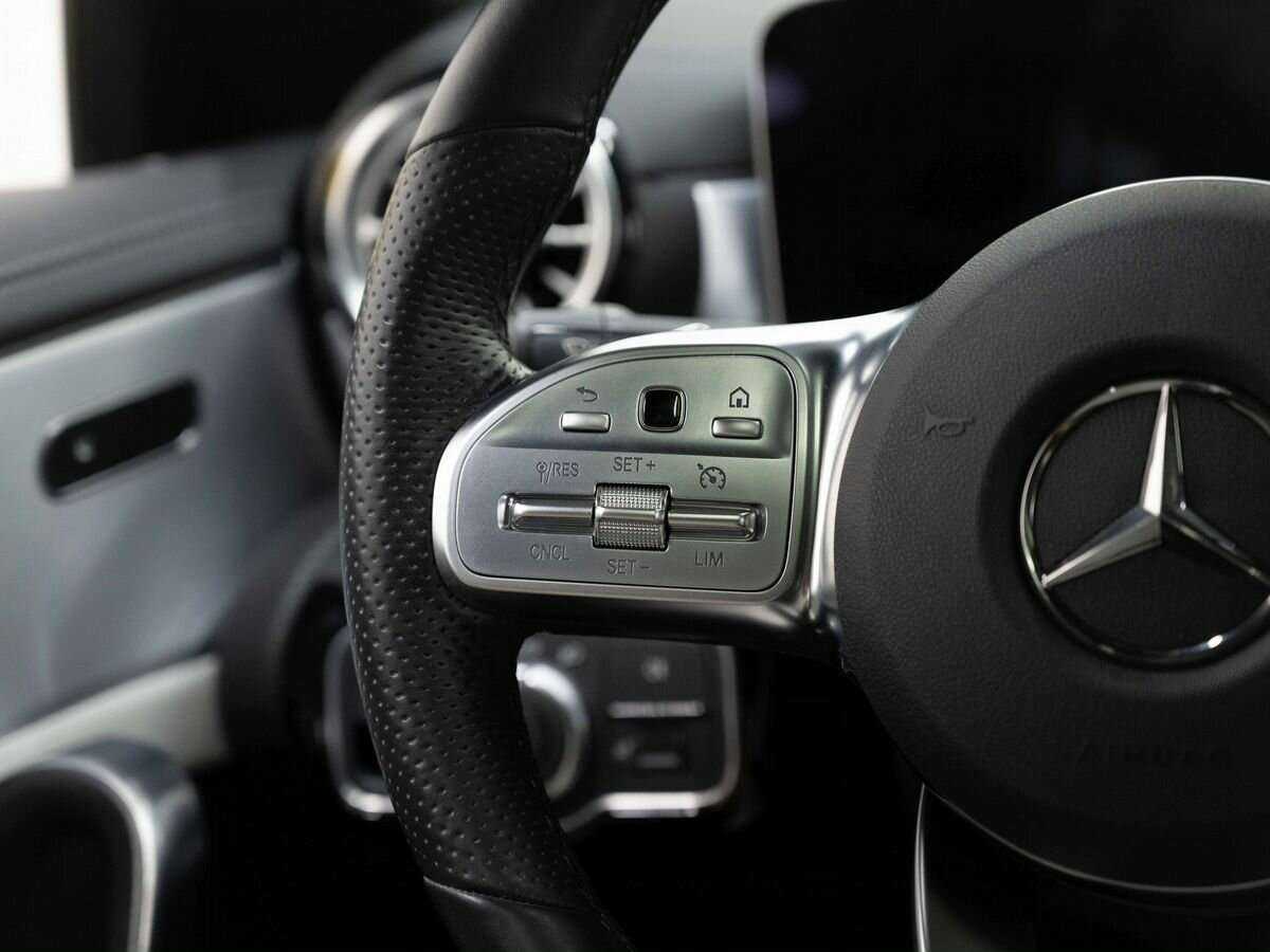 Купить Mercedes-Benz CLA 200, 2020, 67 000 км, фото №13