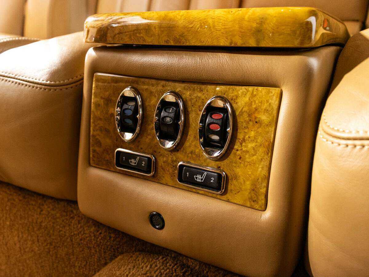 Купить Bentley Arnage R, 2003, 56 607 км, фото №20