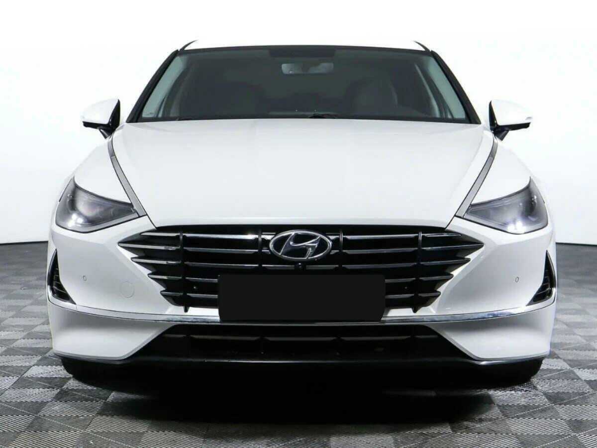 Купить Hyundai Sonata, 2020, 43 210 км, фото №2
