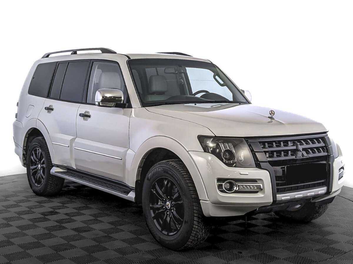 Купить Mitsubishi Pajero, 2020, 30 260 км, фото №3