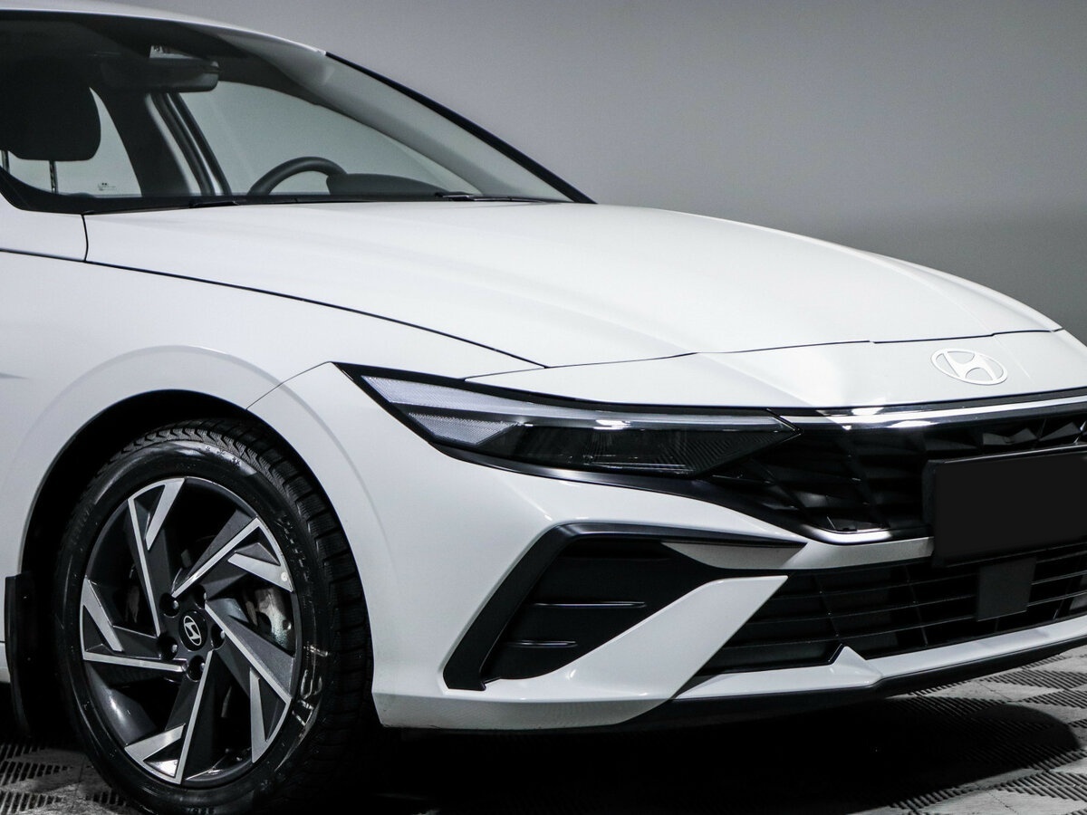 Купить Hyundai Elantra VII (CN7) Рестайлинг, 2023, 7 800 км, фото №16