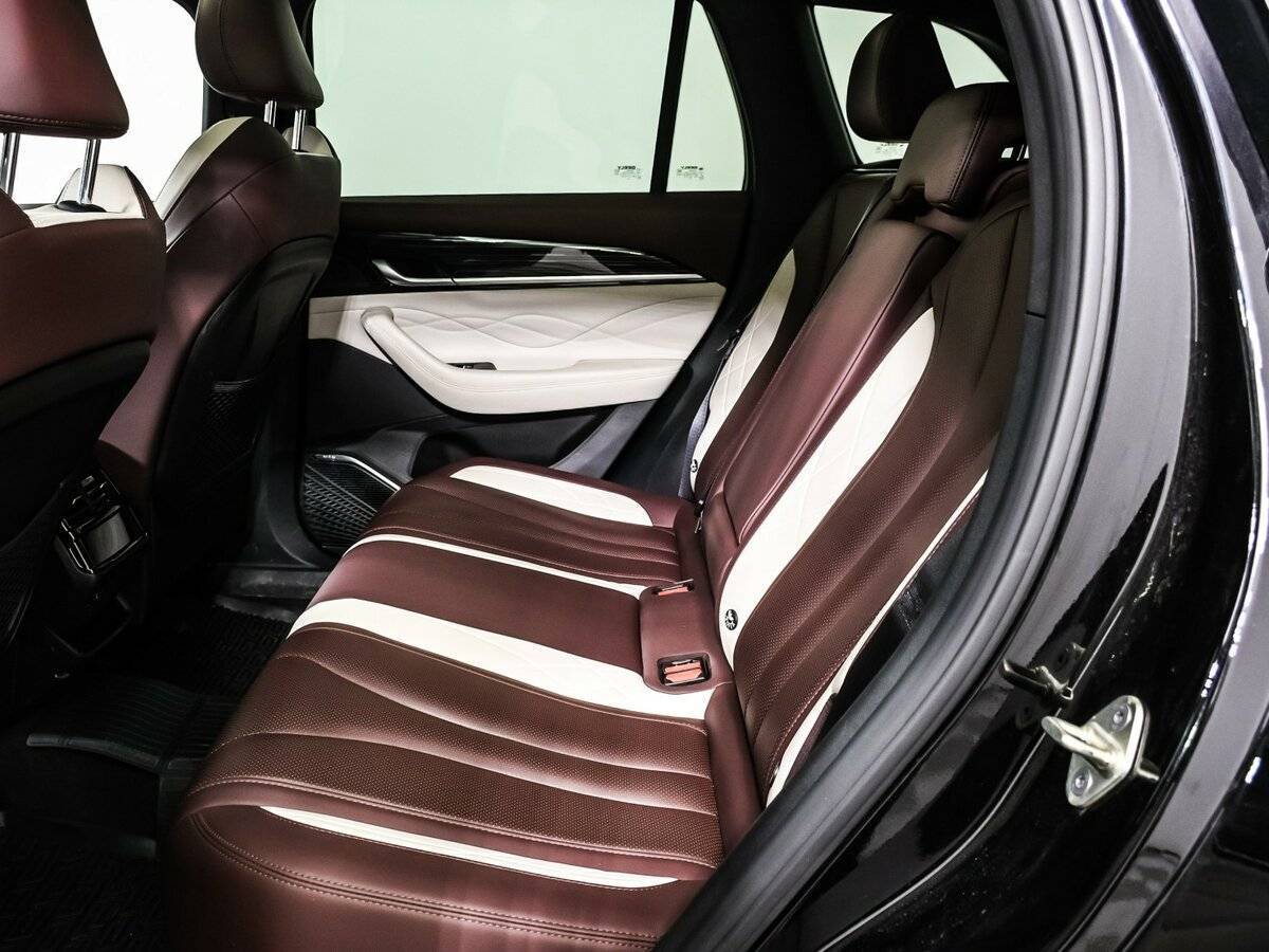 Купить Geely Monjaro, 2023, 12 858 км, фото №12