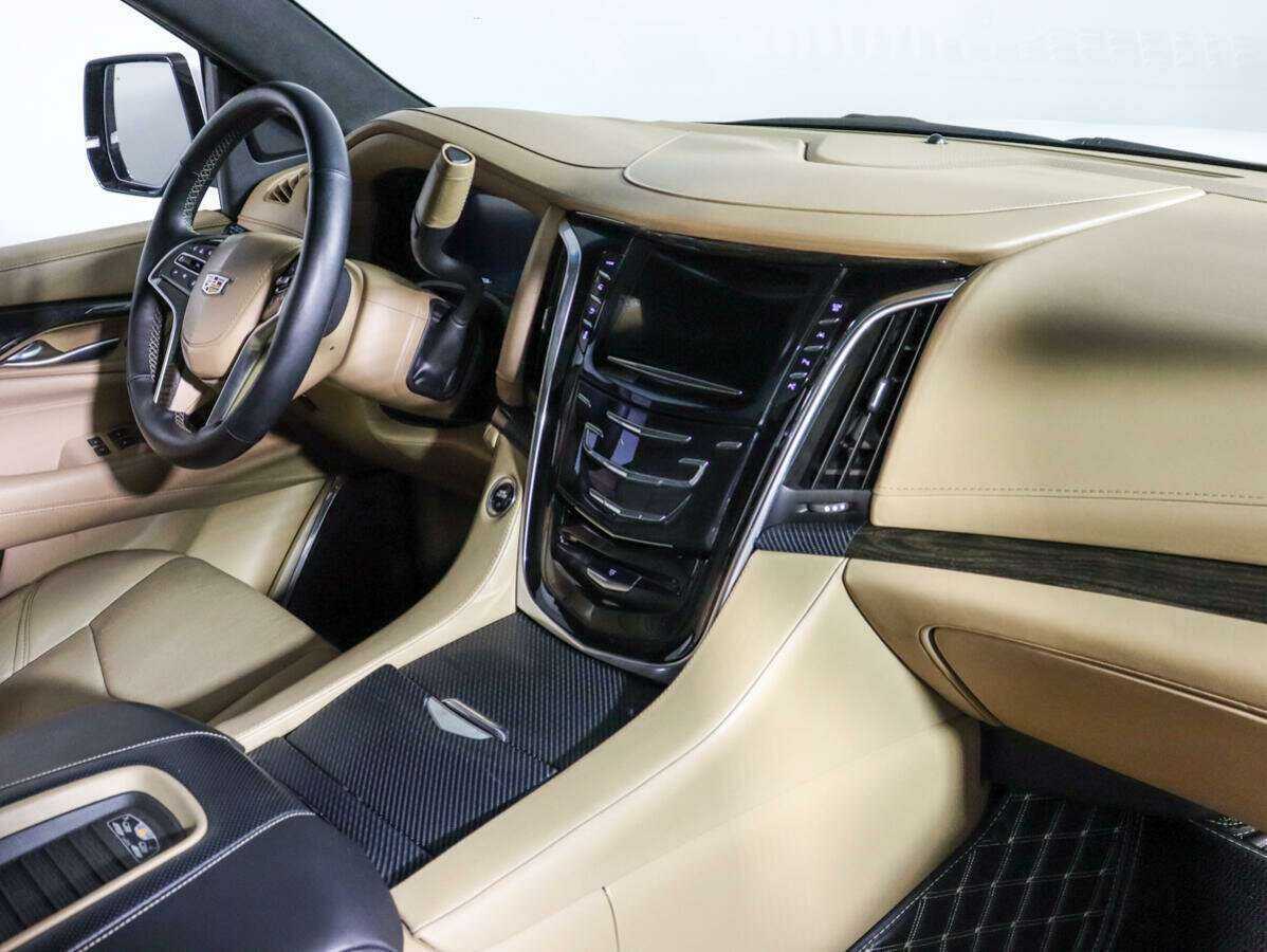 Купить Cadillac Escalade ESV, 2018, 167 637 км, фото №9