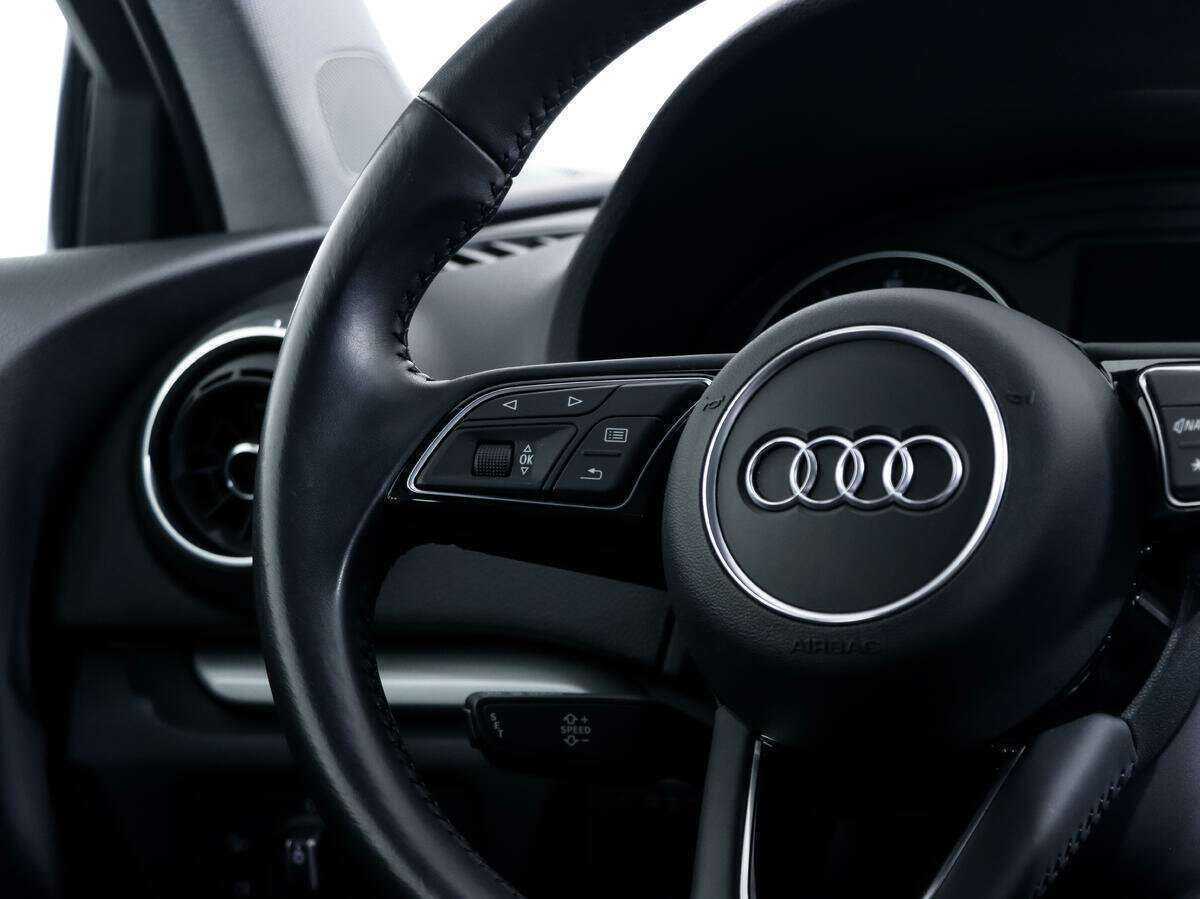 Купить Audi A3, 2020, 49 245 км, фото №17