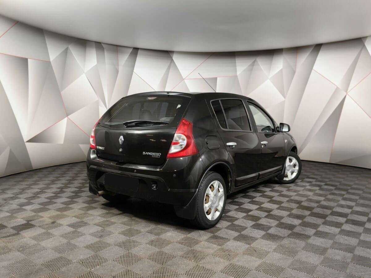 Купить Renault Sandero, 2013, 130 007 км, фото №2