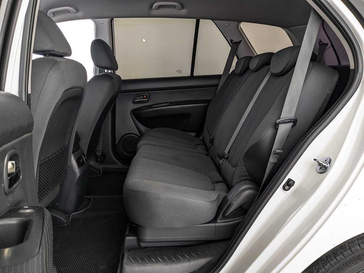 Купить Kia Carens, 2011, 231 721 км, фото №14