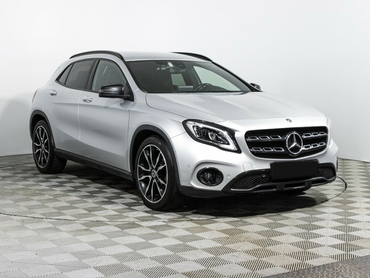 Купить Mercedes-Benz GLA 200 I (X156) Рестайлинг, 2019, 117 000 км, фото №3