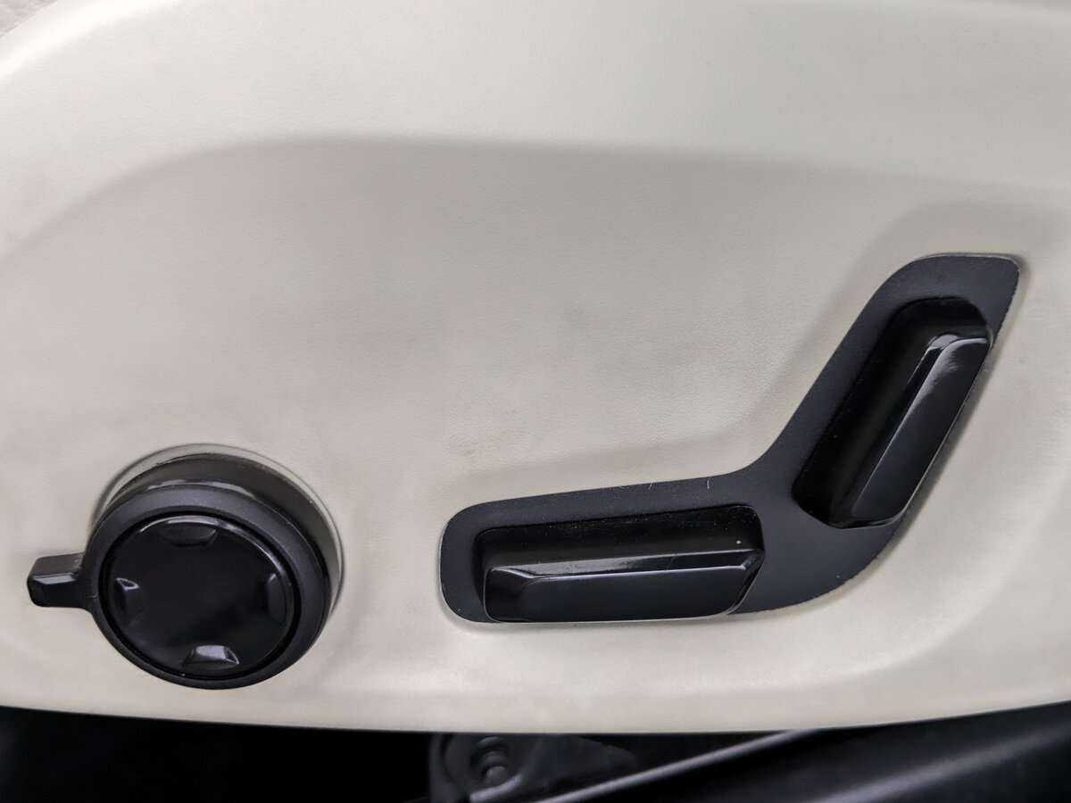 Купить Volvo XC90 B5, 2021, 48 355 км, фото №16