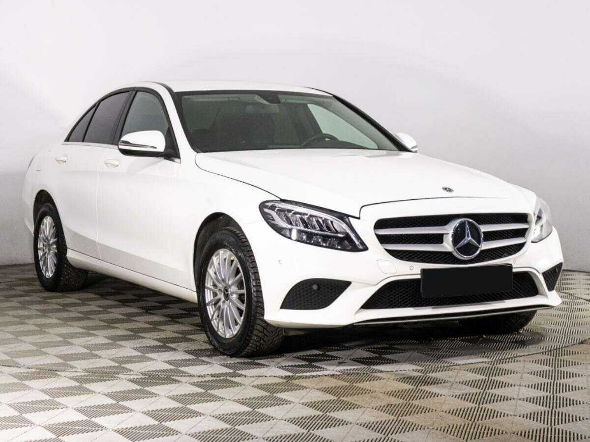 Купить Mercedes-Benz C-Класс 180, 2019, 50 162 км, фото №3
