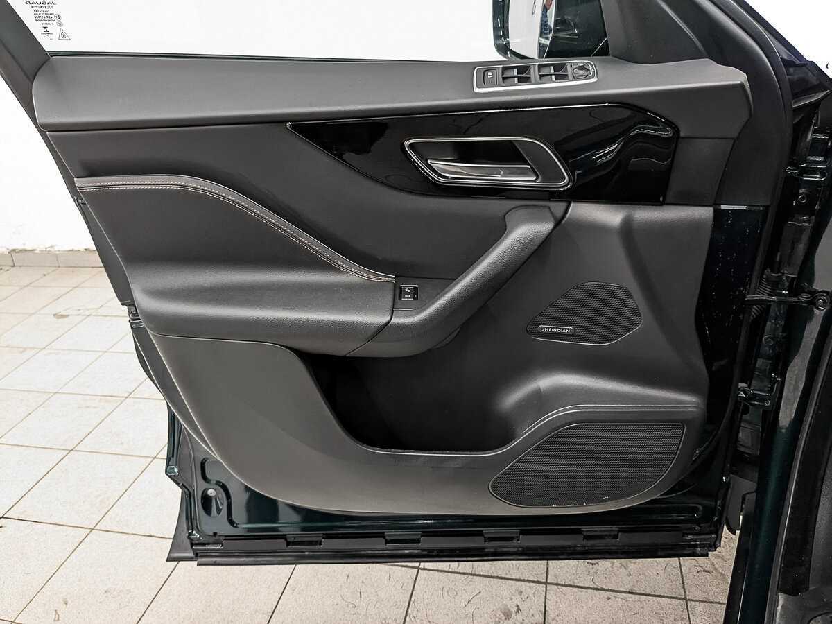 Купить Jaguar F-Pace, 2018, 18 793 км, фото №16